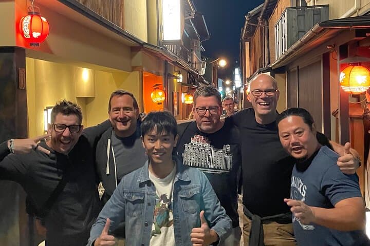 Takashi's local food adventure through Gion Kyoto tips of Ramen — photo 6