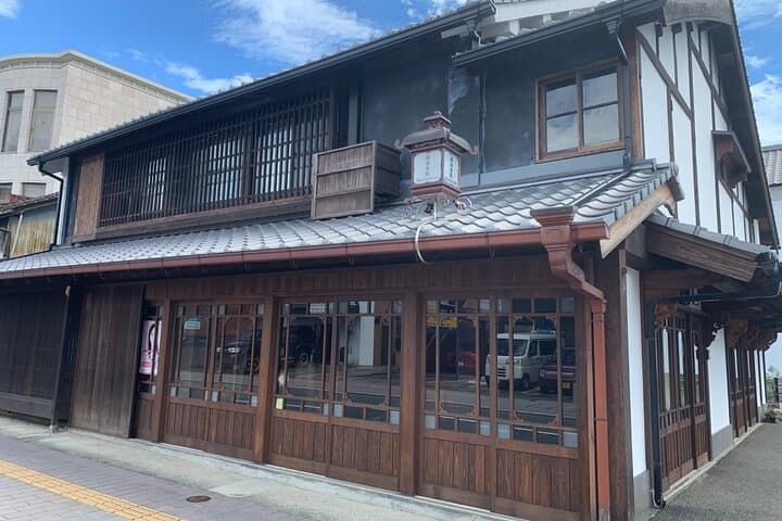 Kumamoto Castle Town Walking Tour with Local Guide — photo 10