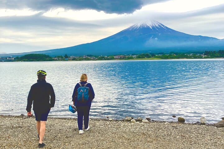 Lake Kawaguchi Explorer: E-Bike Guided Tour — photo 10