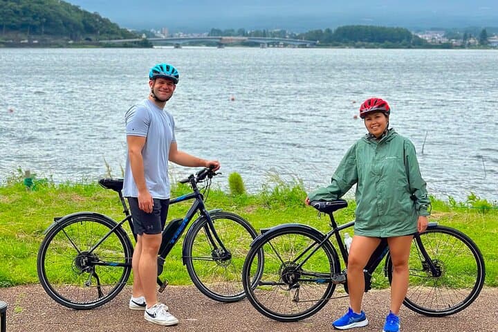 Lake Kawaguchi Explorer: E-Bike Guided Tour — photo 5