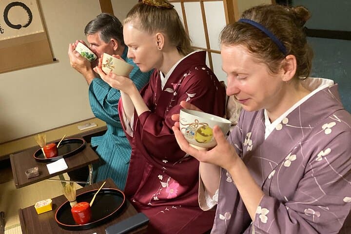 An Amazing set of Cultural experience: Kimono, Tea Ceremony and Calligraphy — photo 12