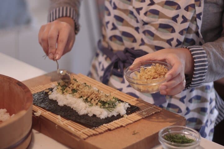 Small Group Sushi roll and Tempura Cooking Class in Nakano — photo 10