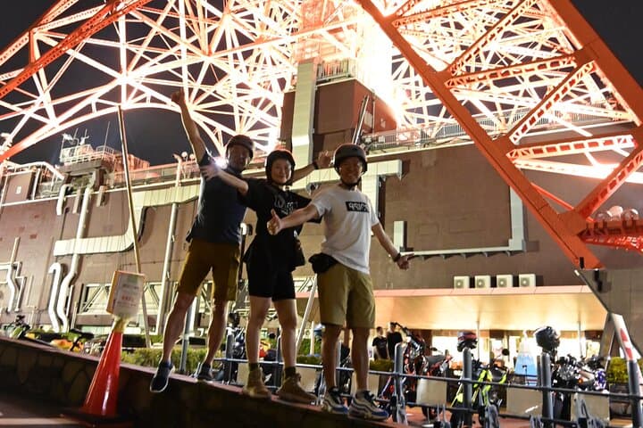 2-Hour Tokyo Night Bike Tour: Shibuya, City Lights & Tokyo Tower — photo 7