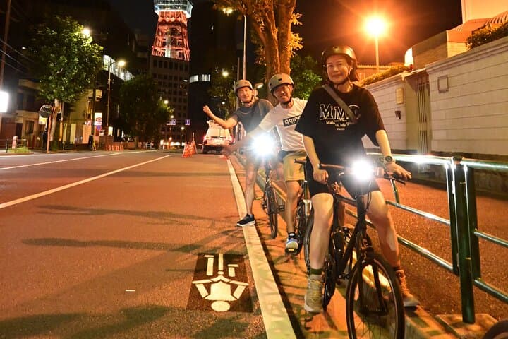 2-Hour Tokyo Night Bike Tour: Shibuya, City Lights & Tokyo Tower — photo 9