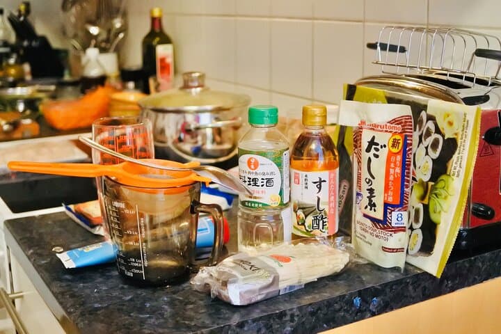 Nishinomiya Private Sushi Making Class & Sake Lesson — photo 6