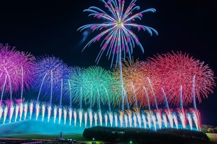 Hokkaido Art Fireworks 2026 English/Chinese/Korean — photo 10