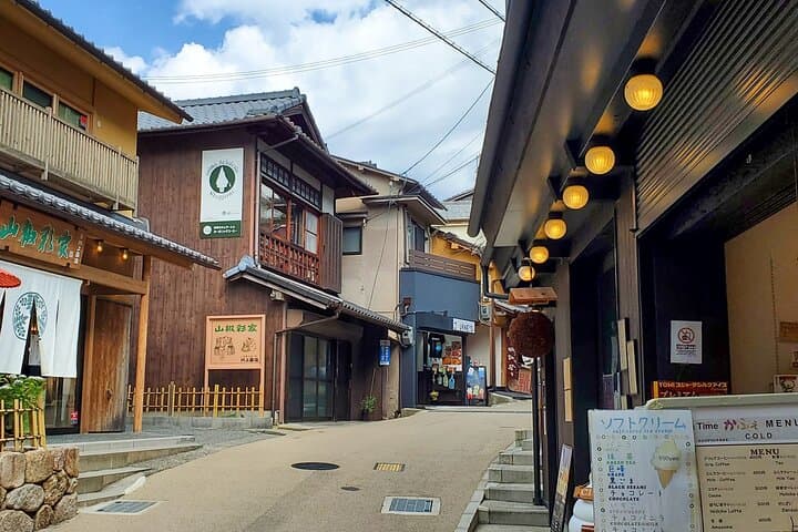 Himeji Castle, Arima Onsen & Mt. Rokko: 1-Day Bus Tour from Osaka — photo 13