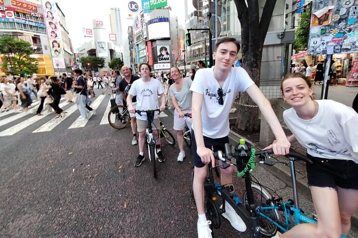 Private Half-Day Grand Bike Tour in Tokyo — photo 1