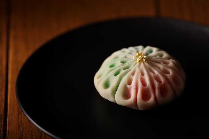 Best of Downtown Tokyo: Nature, Coffee, & Japanese Sweets Tasting — photo 11