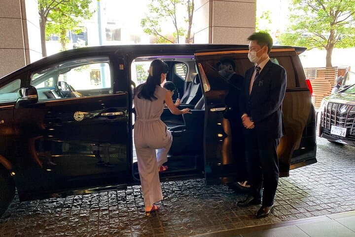 Private One Day Tour in Tokyo with Limousine and Driver — photo 14