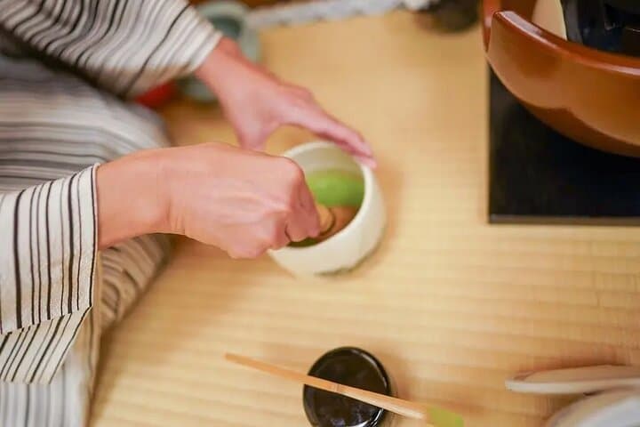 Tea Ceremony and Japanese Sweets at Tokyo’s Koboji Temple — photo 12