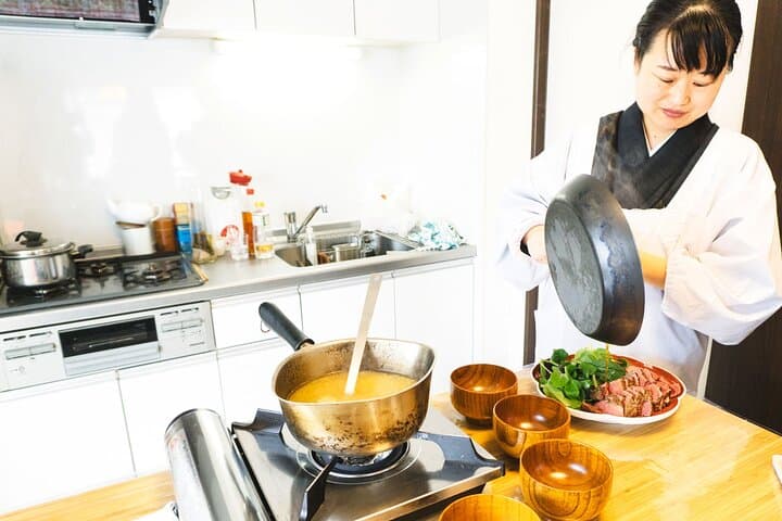 Private Japanese Cooking Class in Osaka with Culinary Expert Yoko — photo 4