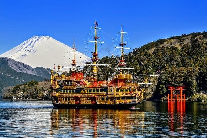 Mt Fuji and Hakone 1 Day Bus Tour Return by Bullet Train — photo 2