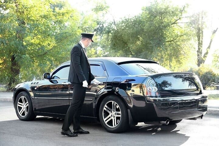 Private One-way Transfer Tokyo To Narita Airport — photo 4