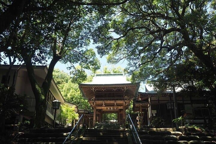 Half Day Fukuoka Island Car Tour with Food — photo 4