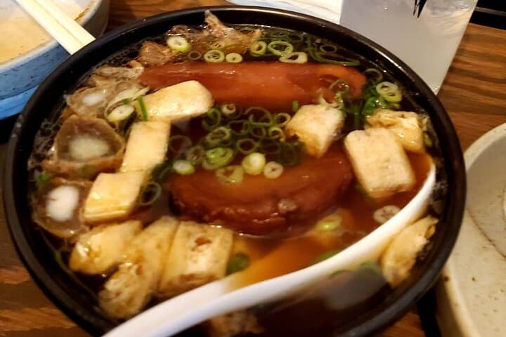 Hungry Osaka Street Food Tour:15 Tastings & 3 Drinks with a Local — photo 4