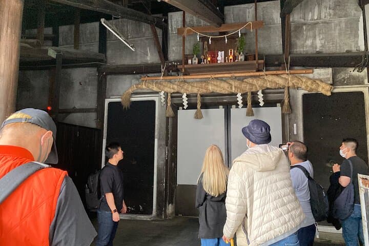 Private Sake Tasting at 300 Years Old Sake Brewery in Tokyo — photo 8