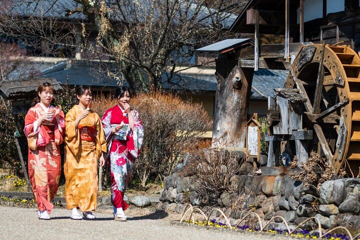 Private Authentic Kimono Walk in Nostalgic Village, Minakami — photo 8