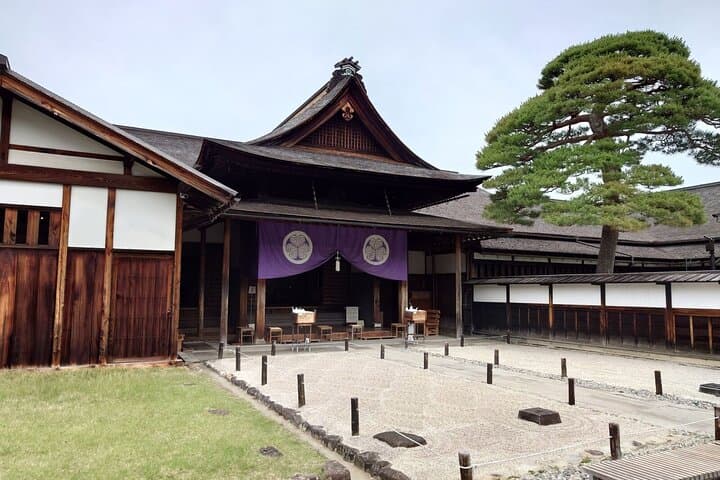 Private Tour From Kanazawa to Takayama and Shirakawa-go — photo 8