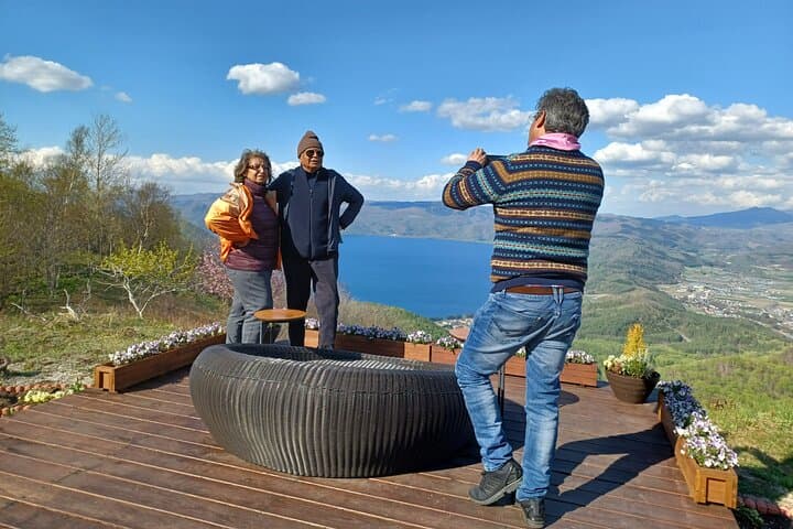 Lake Toya and Noboribatsu Hell Valley Private Day Trip — photo 4