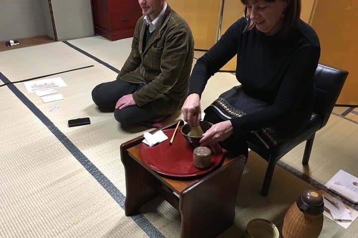 Japanese Style Room Tea Ceremony Class in Marugamemachi — photo 9