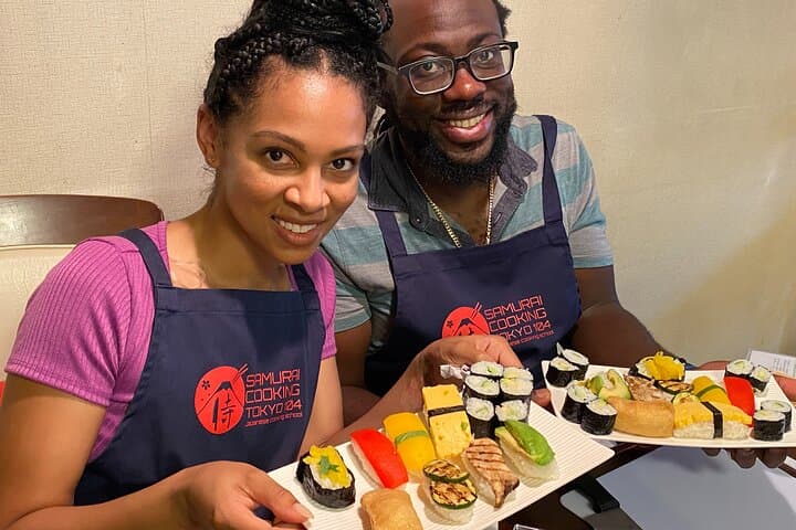 Experience Sushi Making Class in Tokyo — photo 11