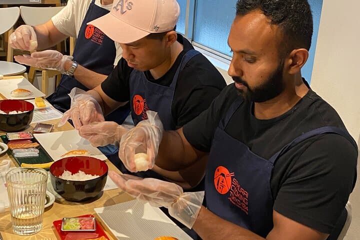 Experience Sushi Making Class in Tokyo — photo 16