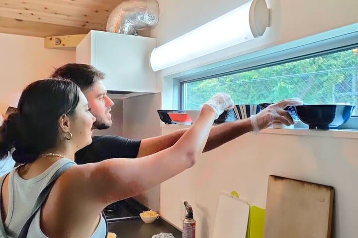 Ramen & Dumpling Cooking in Tokyo with Chef/Vegan possible — photo 2