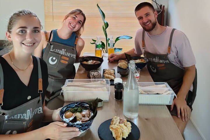 Ramen & Dumpling Cooking in Tokyo with Chef/Vegan possible — photo 13