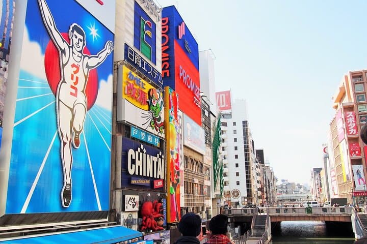 Osaka Bites & Sights Private food Tour in Dotonbori & Namba — photo 5