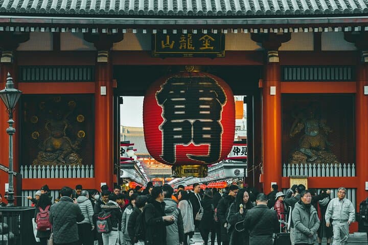 From Asakusa: Old Tokyo, Temples, Gardens and Pop Culture — photo 5