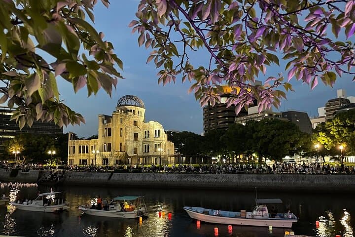 Half Day Private Guided Walking Tour in Hiroshima City — photo 6