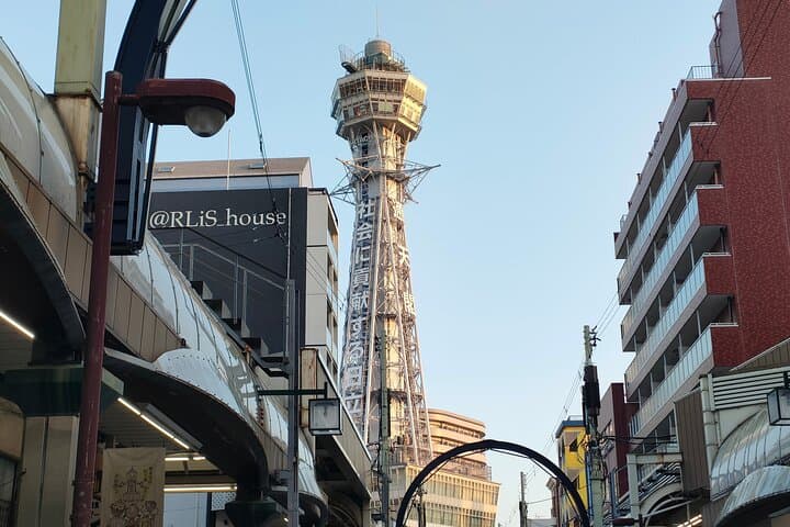 Hungry Osaka Street Food Tour:15 Tastings & 3 Drinks with a Local — photo 9