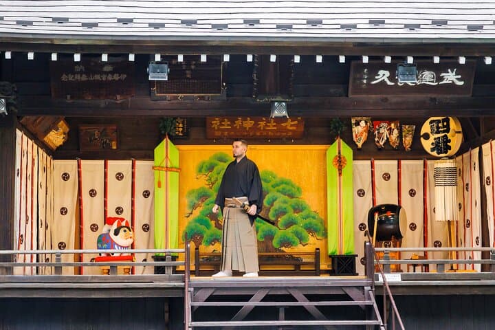 Kimono Photo Session Experience Japanese Culture Inside a Shrine — photo 5