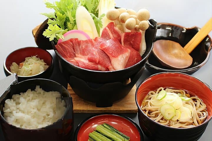 Nagano Snow Monkey 1 Day Tour with Beef Sukiyaki Lunch from Tokyo — photo 5