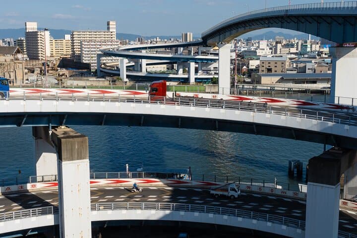 Half day Osaka Bay Area Cycling with E-Assist Bicycle Tour — photo 18