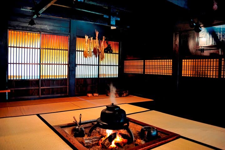 Shirakawa-go from Takayama/Nagoya One day Bus ticket — photo 11