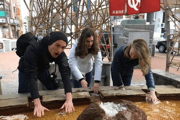 Become a Local! A Walking Tour of Arts, Crafts & Onsen Culture — photo 9