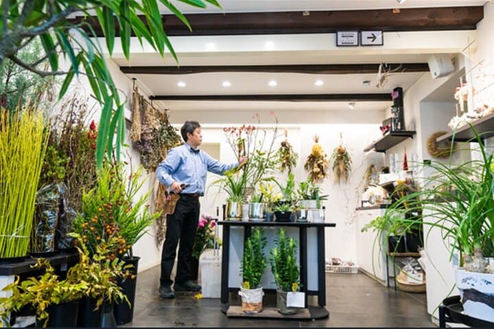 Special Ikebana Experience Guided by an Ikebana Master, Mrs. Inao — photo 6