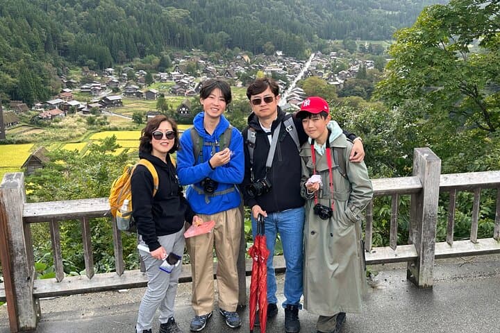 1 Day Private Charter Tour to Shirakawa-go & Takayama — photo 3