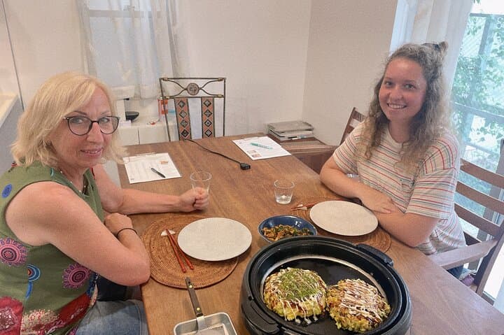Small-Group Osaka-Style Okonomiyaki Cooking Class — photo 9