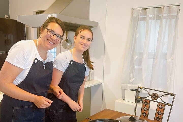 Small-Group Osaka-Style Okonomiyaki Cooking Class — photo 11