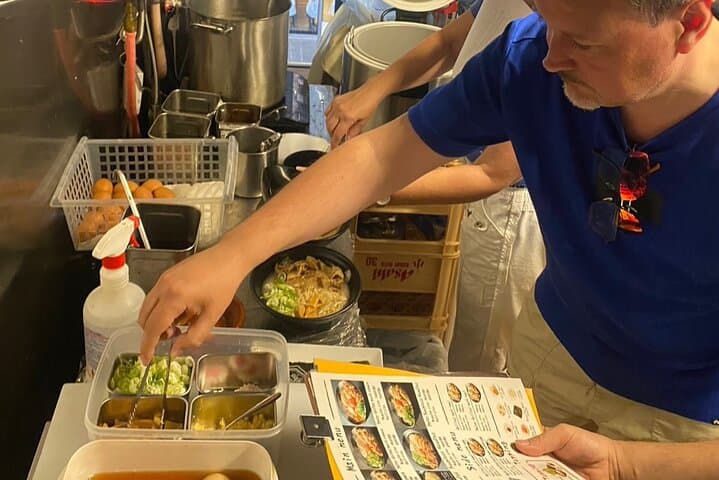 Easy Ramen making experience in Kabukicho, Shinjuku — photo 5