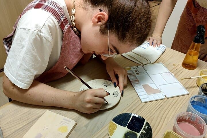 2 Hours Private Painting of Ceramics in Osaka — photo 10
