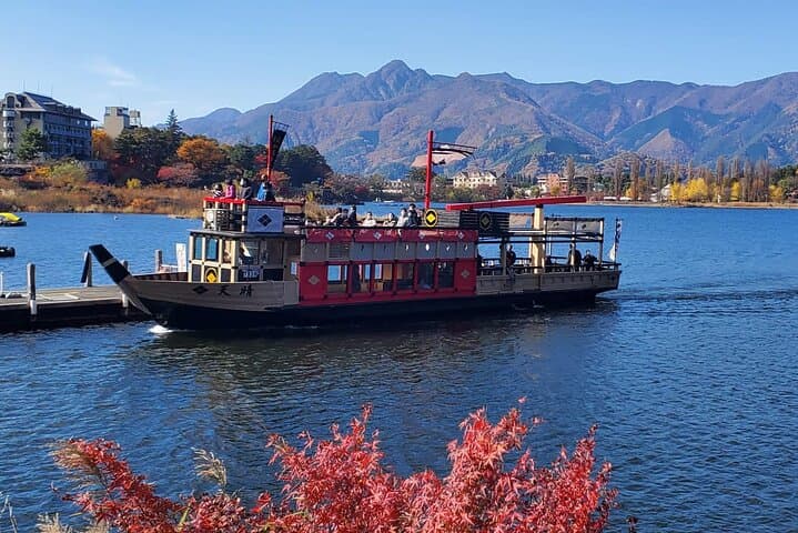 Mt. Fuji and Lake Kawaguchi Day Trip with Private Car — photo 3