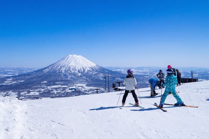 From Tokyo / Shinjuku: Fujiyama Snow Resort Yeti One Day Ski Trip — photo 2