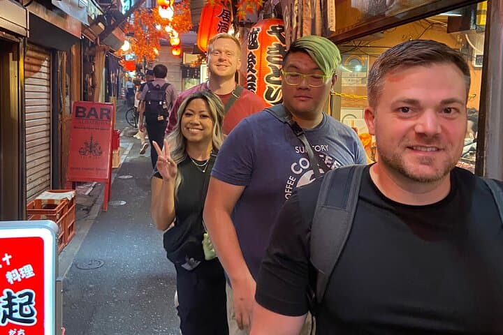 Bar Hopping Tour with a local Guide in Shinjuku — photo 16
