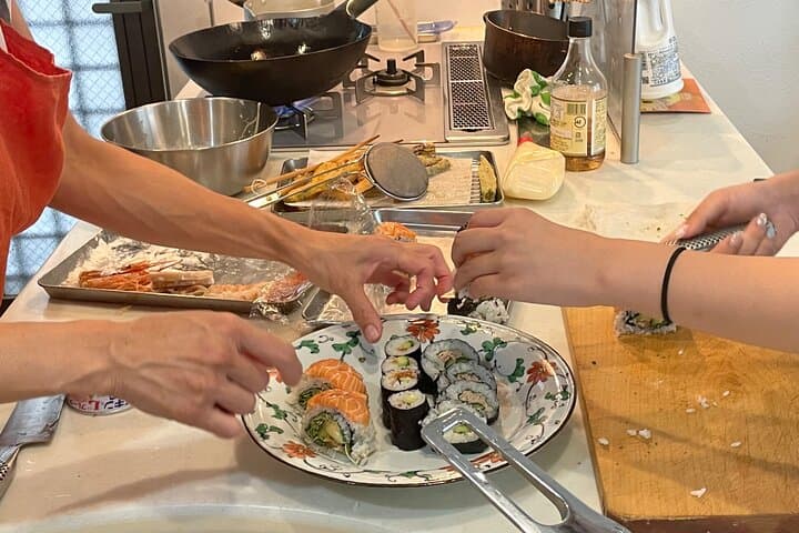 Small Group Sushi roll and Tempura Cooking Class in Nakano — photo 12
