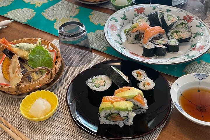 Small Group Sushi roll and Tempura Cooking Class in Nakano — photo 5
