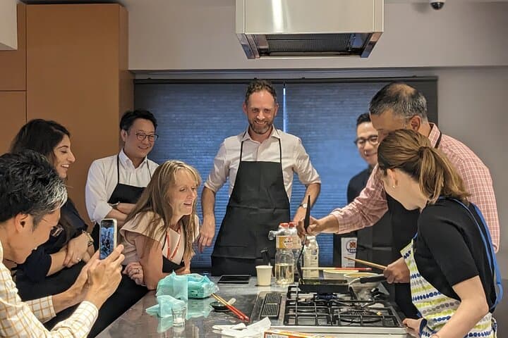 Create Your Own Party Sushi Platter in Tokyo — photo 5